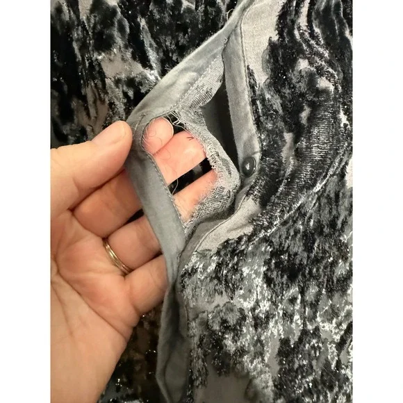 Anthropologie Tiny Kitsalano velvet & silk blend burnout blouse button down - Picture 6 of 13